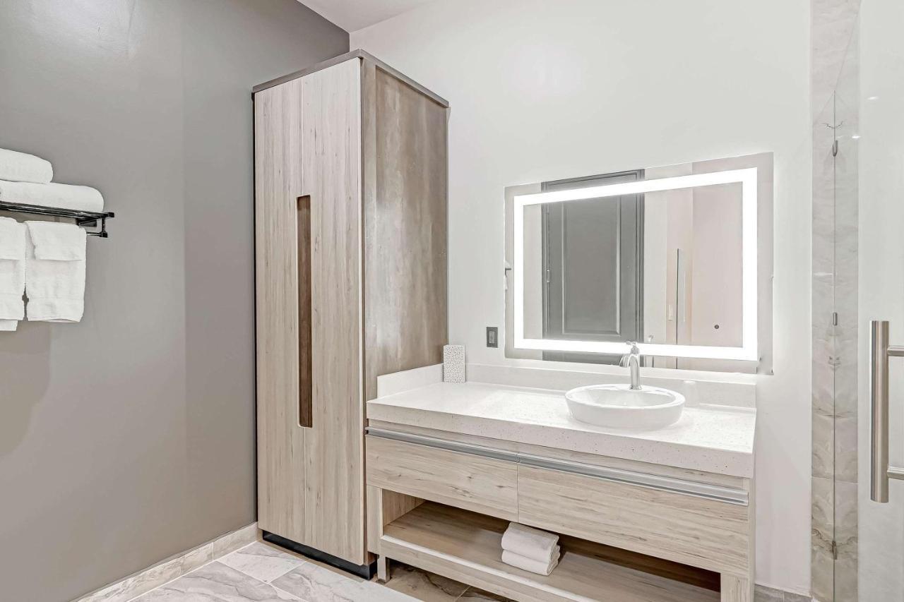 Surestay Hotel By Best Western Houston Southeast South Houston Exterior foto